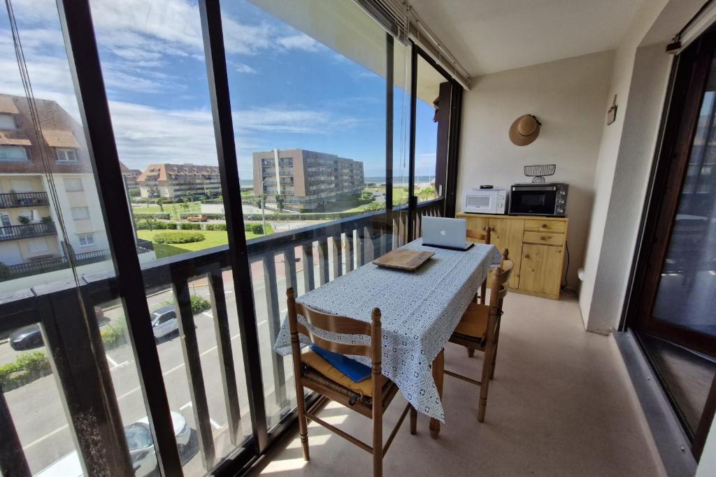 Comfortable two-room nest with sea view, Villers-sur-Mer