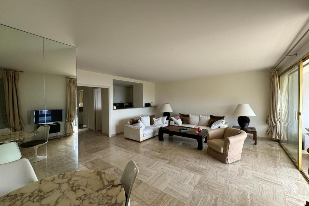 Appartment with exceptional view on the sea - 3