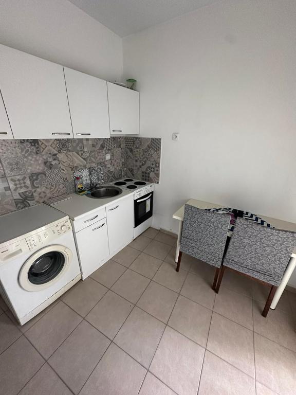 SIKIES Comfort Aprts with balcony, Soluň