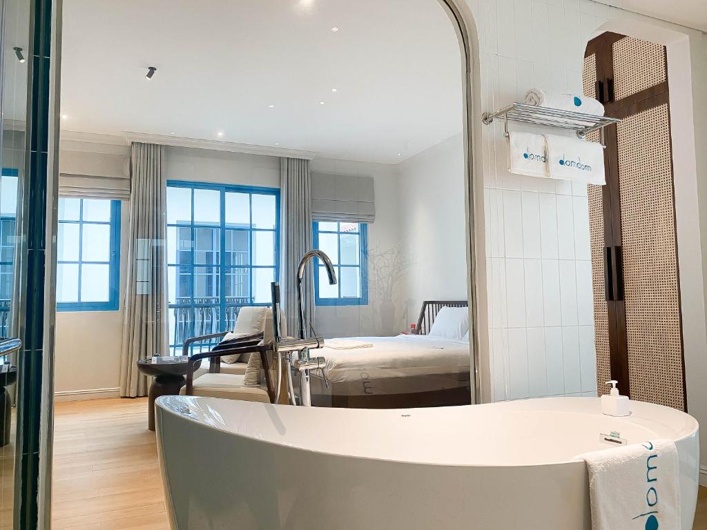 domdomHOUSE Halong &#8211; 6BR 5.5WC