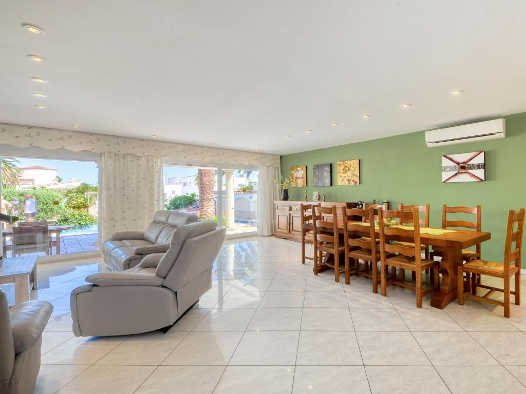 Holiday Home Llobregat 41b by Interhome - 3