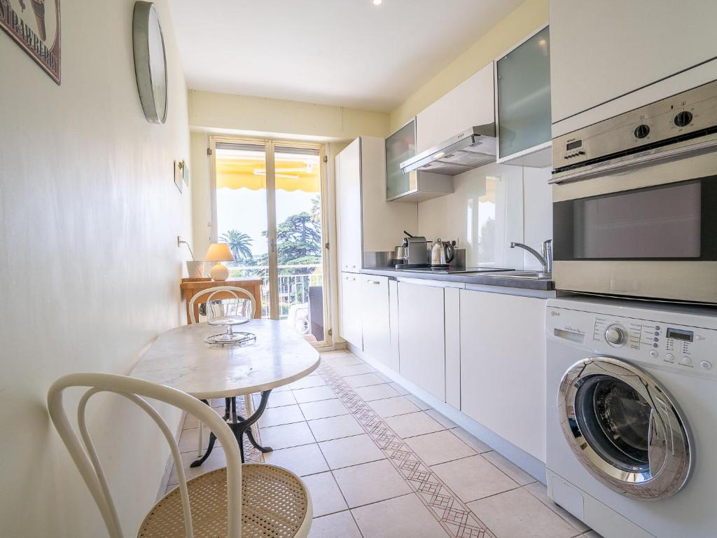 Apartment Les Pervenches by Interhome - 4
