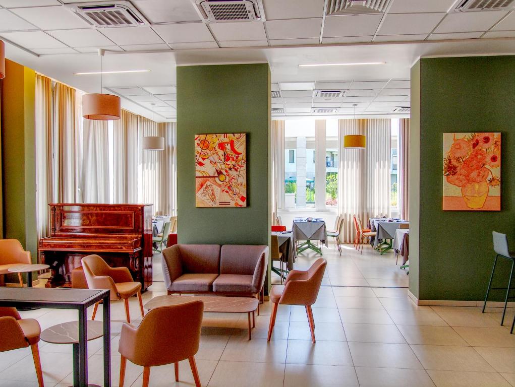 Tower Hotel Malpensa ラウンジ