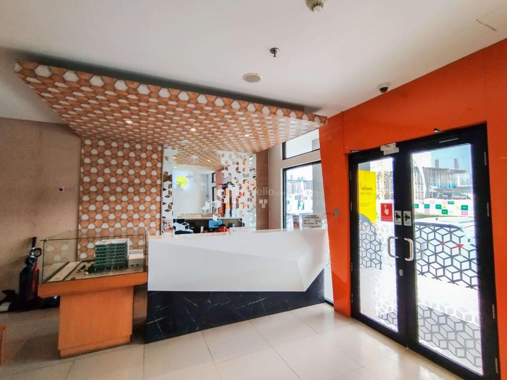 Classic Studio (No Kitchen) with City View at Lodge Paskal Apartment By Travelio, Bandung