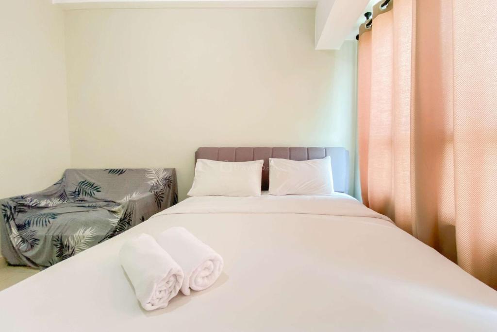 Pleasant and Tidy Studio Apartment Springlake Summarecon Bekasi Apartment By Travelio, Bekasi