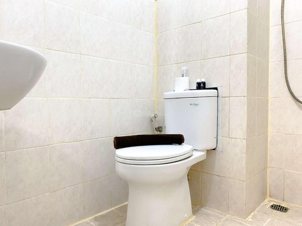 Best Deal and Comfortable Studio Park View Condominium Apartment By Travelio, Depok