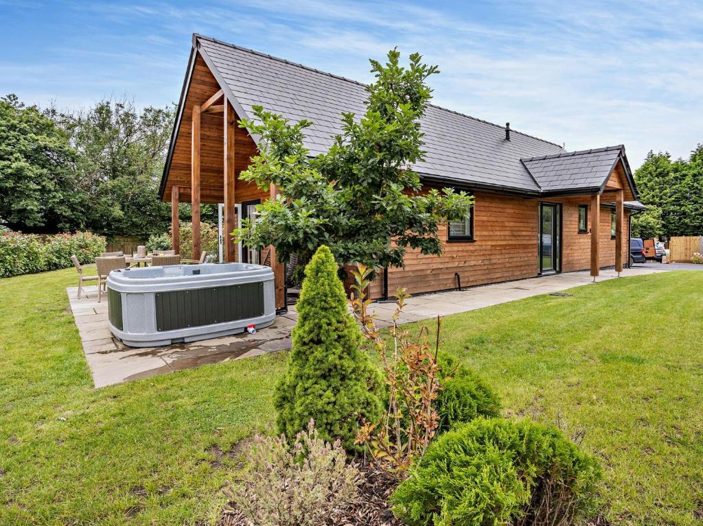 3 bed in Gower 91722, Killay