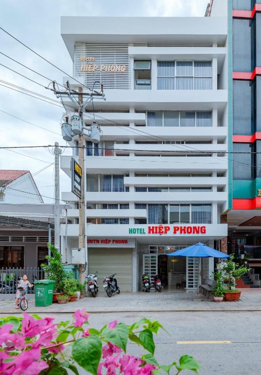 Khách Sạn Hiệp Phong