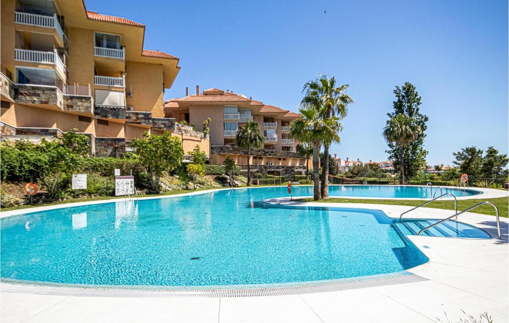 Nice Apartment In Benalmadena With Wifi, Benalmádena
