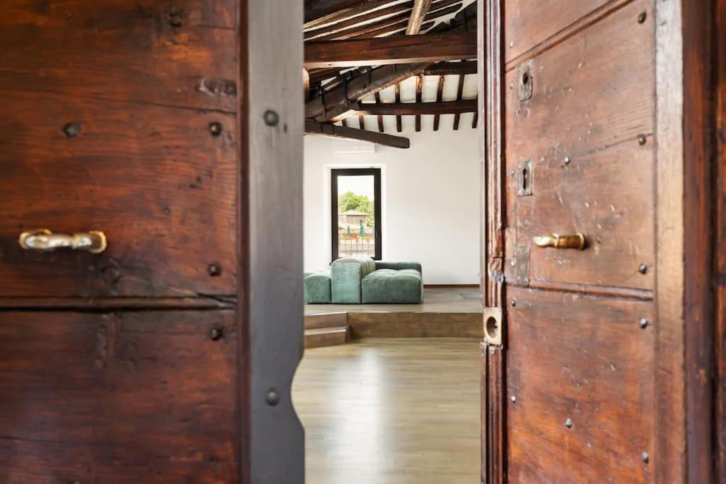 Casa Garibaldi, a Burghesius home - 4