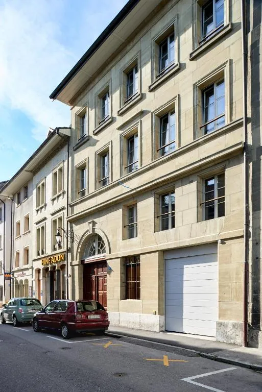 Hotel Hine Adon Fribourg, hotel in Fribourg