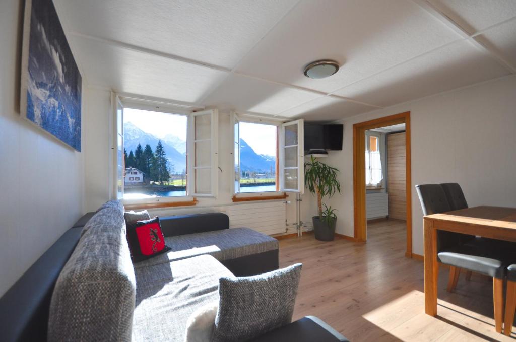 Seegartli Riverside Apartment photo