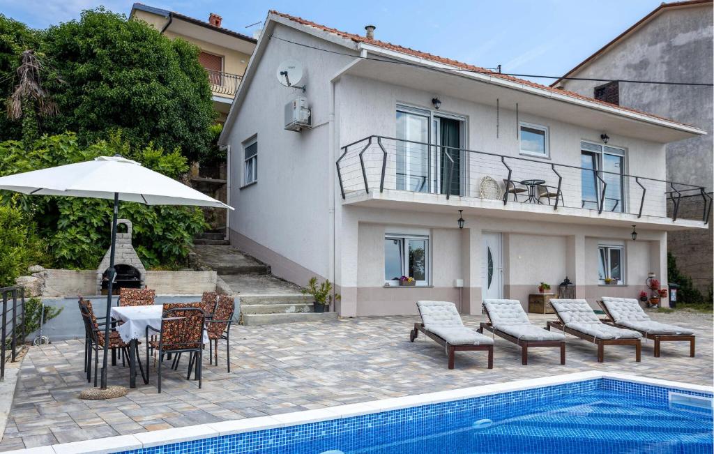 Cozy Home In Bregi With Wifi, Breza