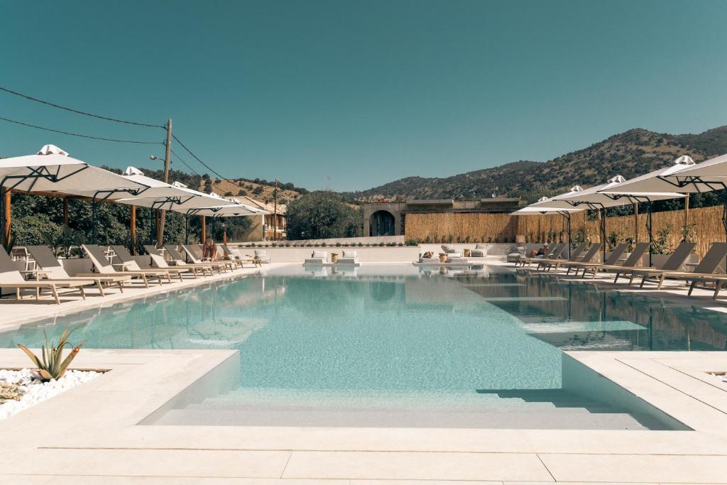 Sivota Hotel