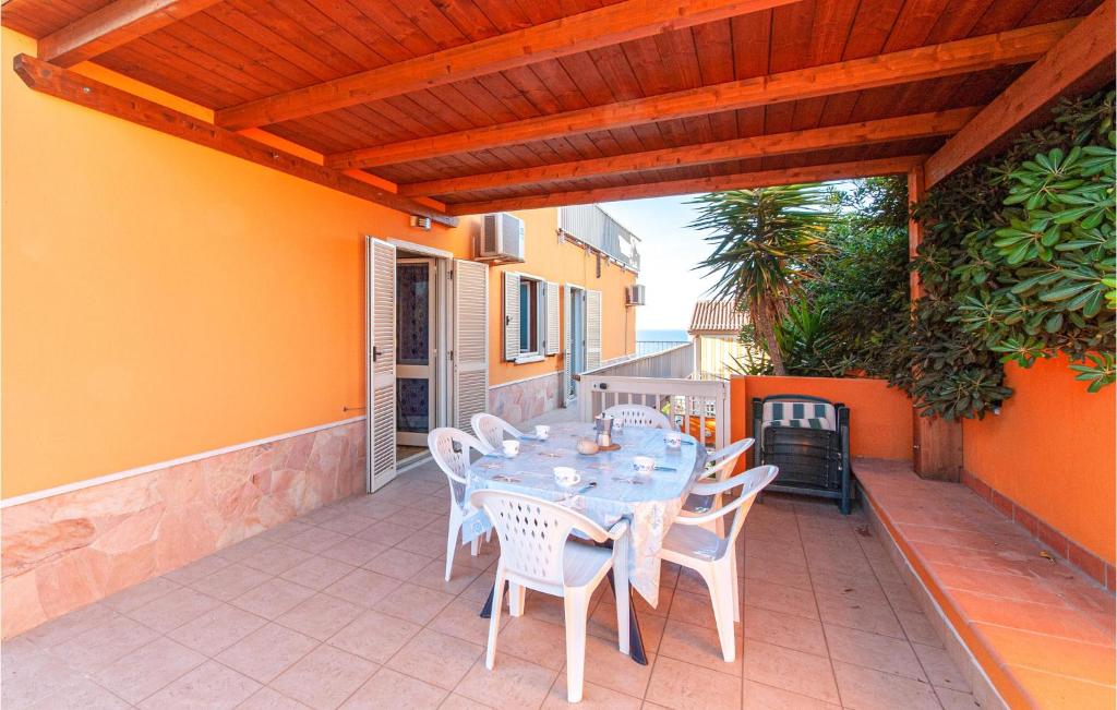 2 Bedroom Cozy Apartment In Castelsardo - 2
