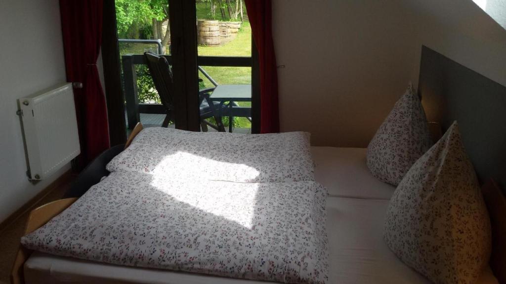 Wohnung mit Balkon und Blick auf die Weinberge, Kröv