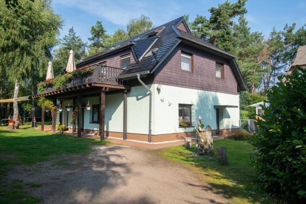 mit Garten, 500 Meter zum Strand, Appartement Dierhagen