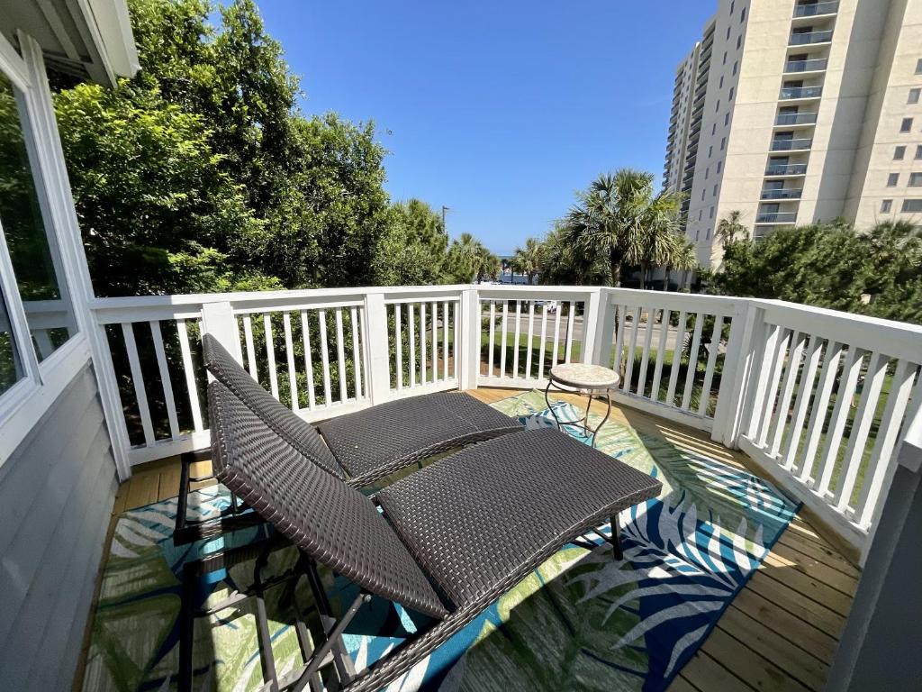 3A Windermere by the Sea - access to all amenities! villa, Myrtle Beach