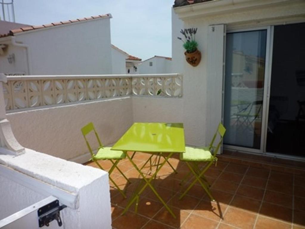 Charmant T2 climatisé à Port Leucate - Terrasse, Parking, Proche Mer, Animaux Bienvenus - FR-1-798-24 - 1