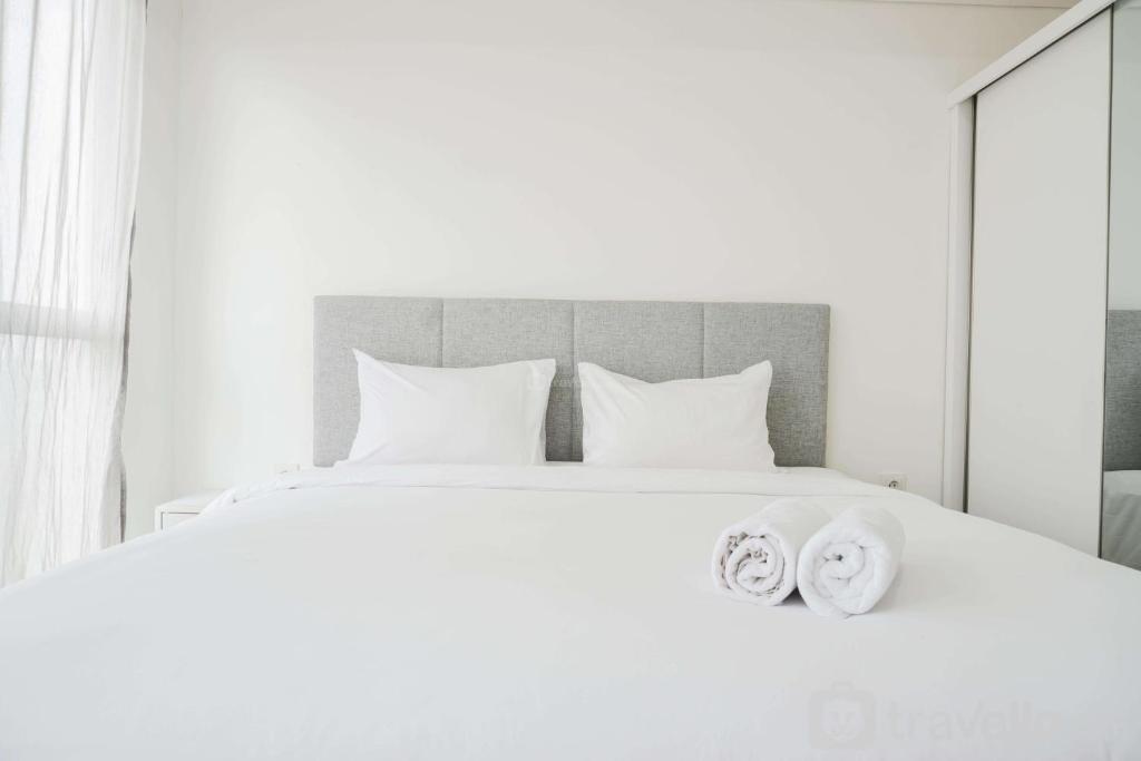 Nice and Cozy Studio Room at Casa De Parco Apartment By Travelio, Tangerang