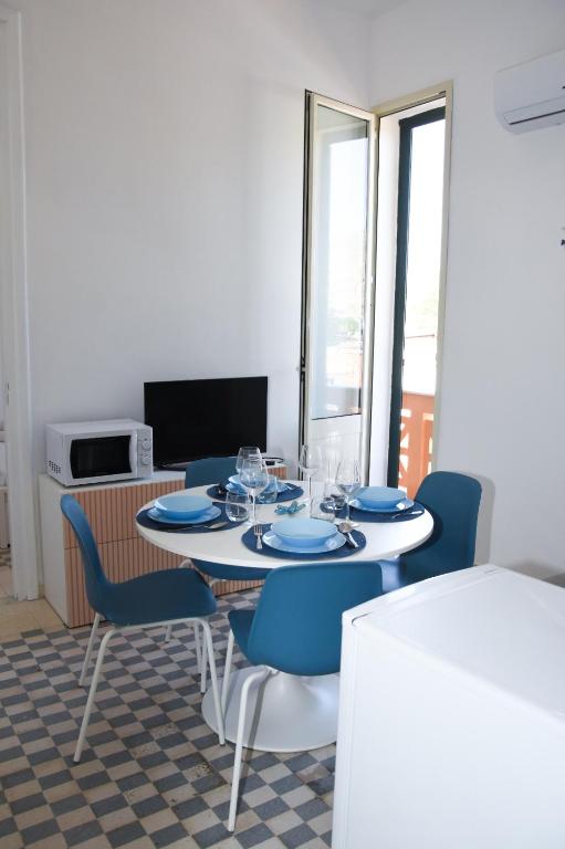 apartment by the sea Mondello beach, Палермо