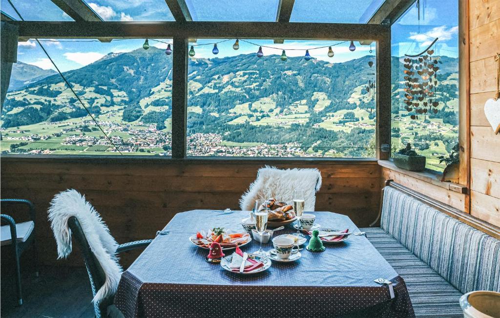 Schoenes Ferienhaus Zillertal - 4