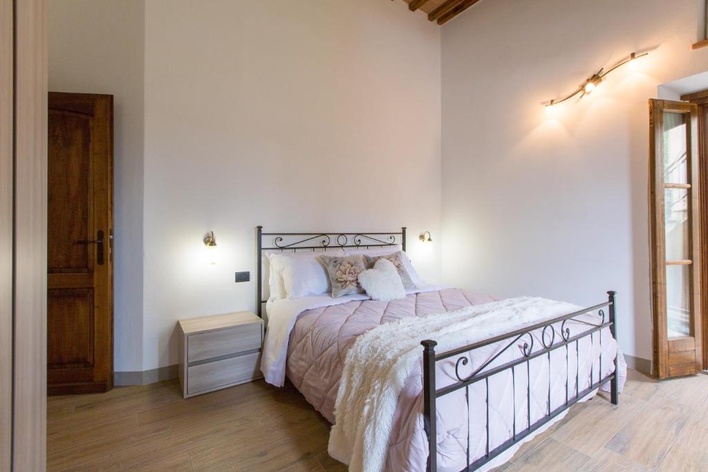 Castellaccia Elegant Country House int2 - 5