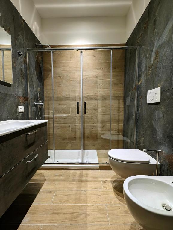 Luxury Gallery Suites - 3