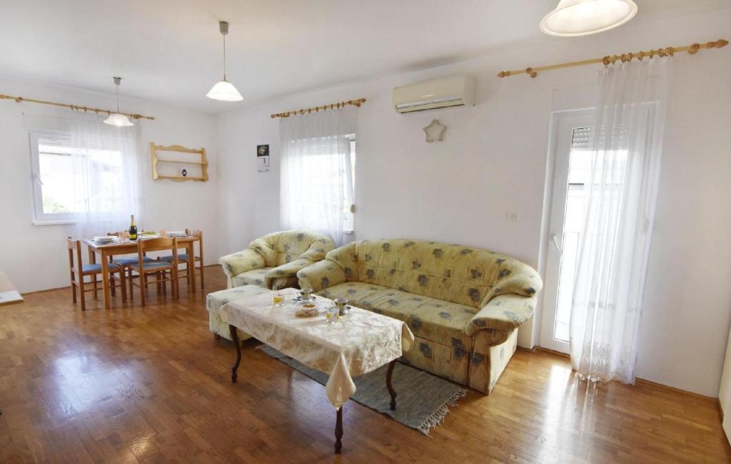 Komfortable Wohnung in Strandnähe Umag, Umag