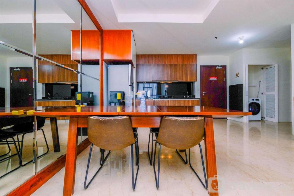 Elegant and Nice 2BR at L'Avenue Apartment Pancoran, Jakarta
