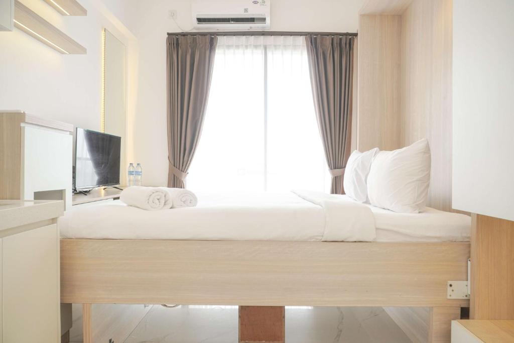 Best Choice and Nice Studio at Sky House BSD Apartment By Travelio, Tangerang