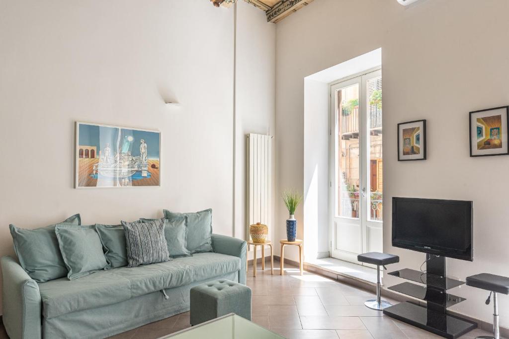 MetaM Apartment in the City Center by Wonderful Italy - 3