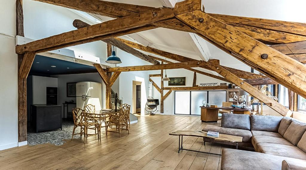 Loft 92 - Avec belle terrasse proche de Paris, Ville-dʼAvray