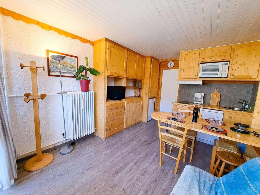 Studio rénové au pied des pistes à Pra-Loup, idéal pour 4 personnes - 1