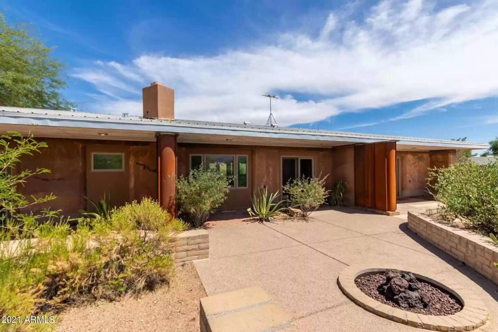 Adventure and Serenity in Litchfield Park Sleeps 8, Litchfield Park