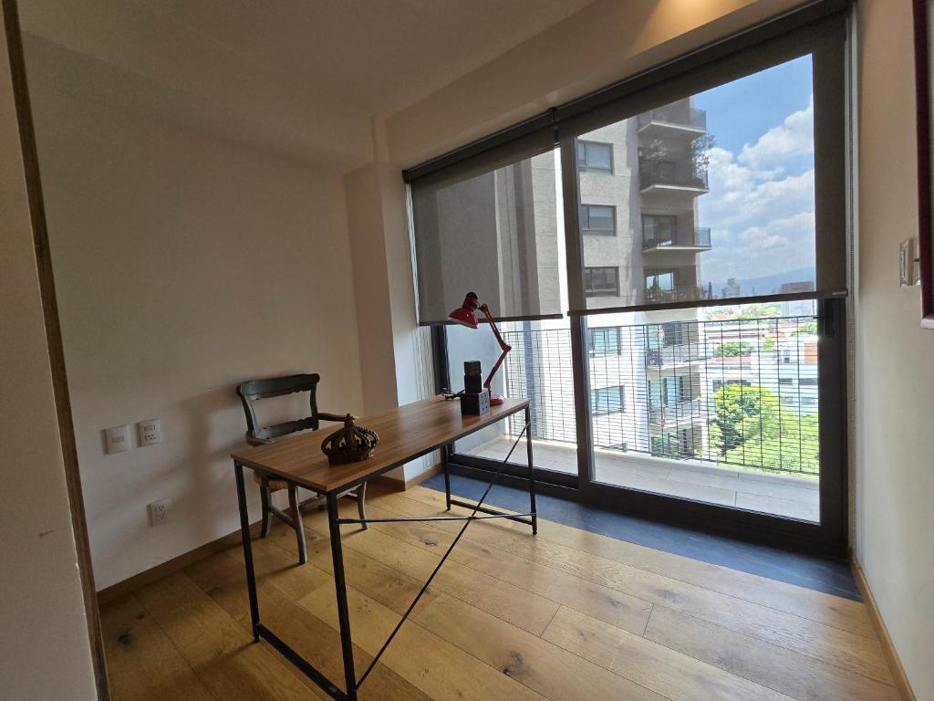 City Retreat Workspace, Wifi, Pool, Gym &parking - 4