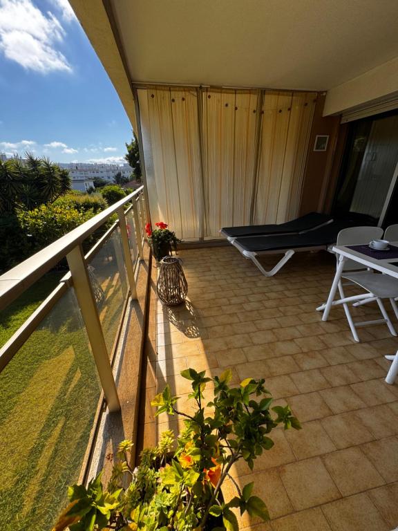 Apt "Laura" Terrasse - Parking - Plage - 5pers - 5