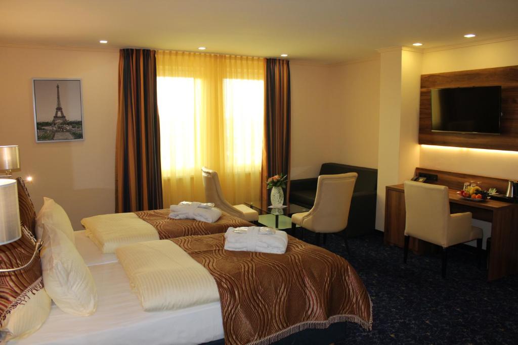 Grand Hotel Empire Frankfurt Grand Hotel Empire Frankfurt