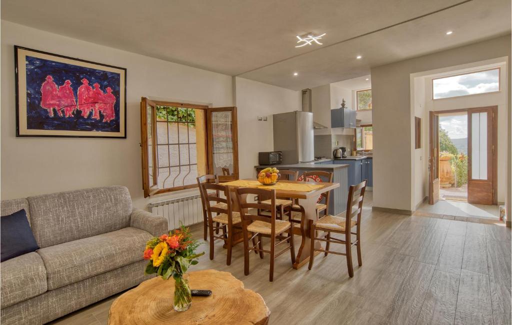 2 Bedroom Lovely Home In Chianciano Terme - 3