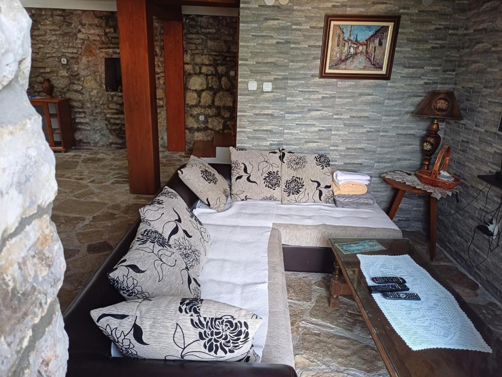 Guest House Maza - 5
