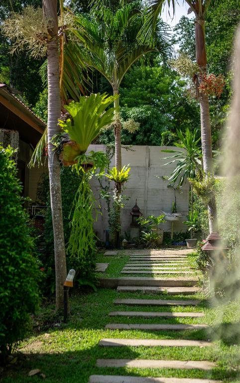 Surrounding environment, Good Mood Lipe in Ko Lipe