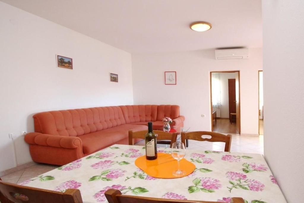 Appartement in Baška mit Eigenem Balkon - b59575, Baška