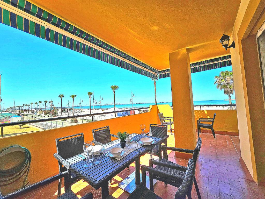 Beachfront Duplex 1ª línea & Terraces Oceanfront, El Puerto de Santa María