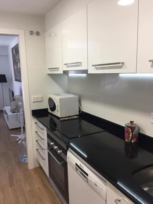 Apartamento nuevo Playa aislada Primera línea de playa - 3