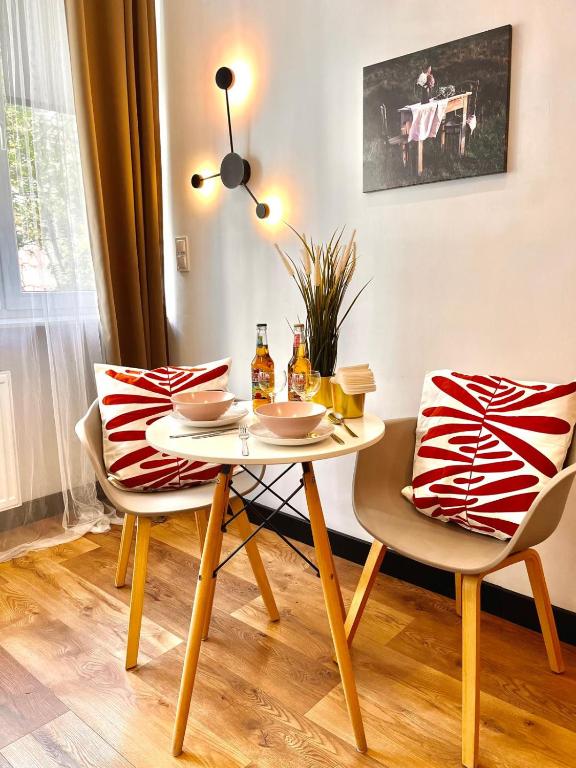 Super 1 Bed room Condo in Warszawa center, Varšava