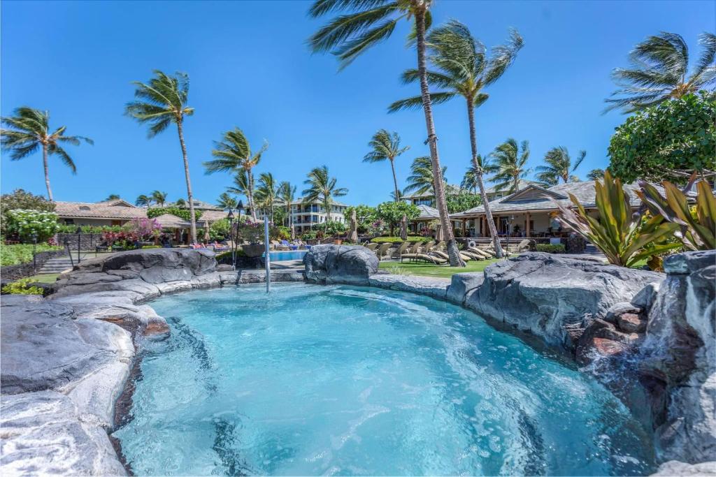 Hale Inu Waina, Waikoloa