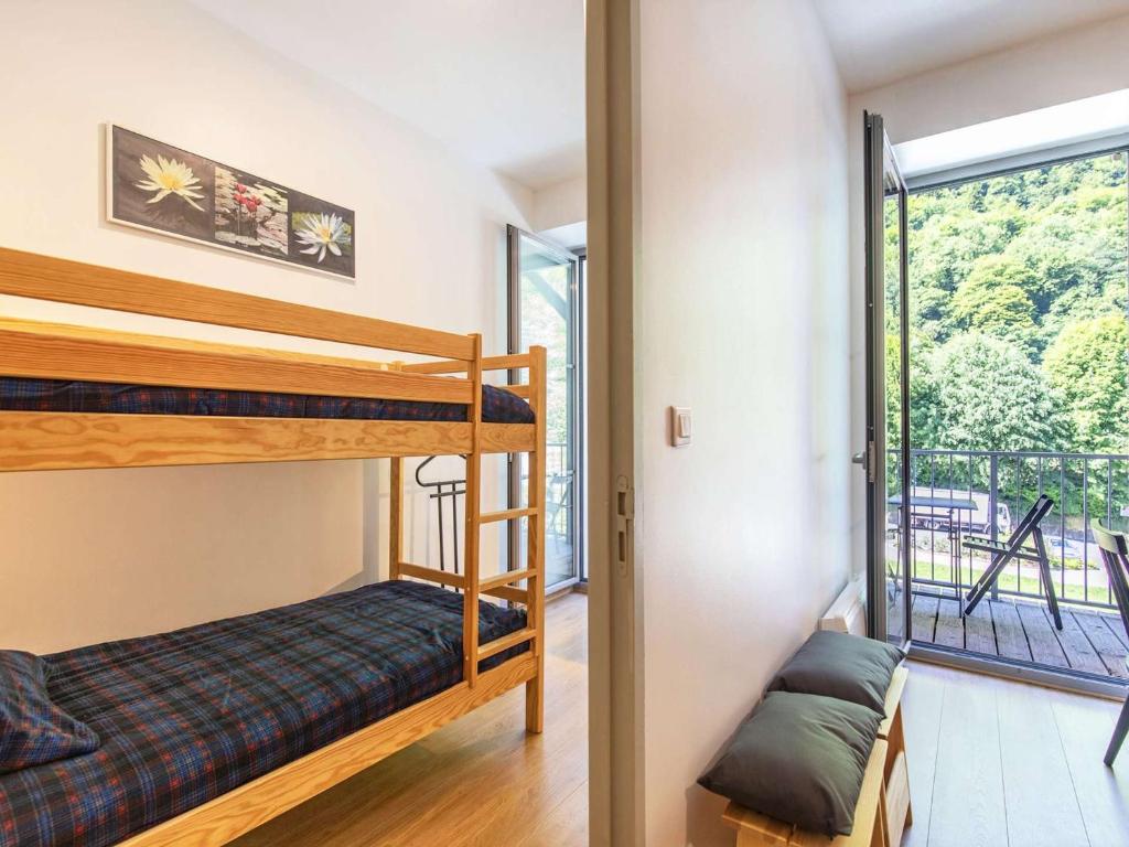 Appartement cosy à Cauterets avec balcon, centre-ville, 2 chambres, pour 4 à 6 personnes - FR-1-401-296 - 4