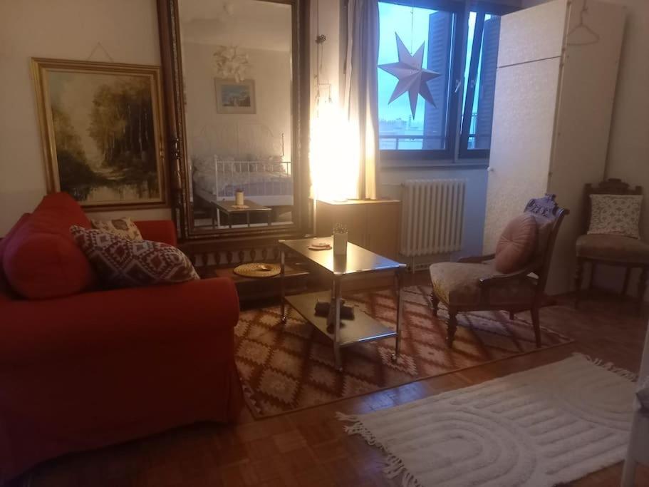 Central Belgrade Homelike Apartment - 4