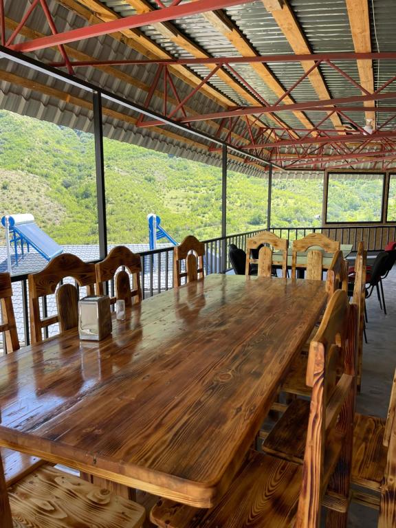 Rafting House