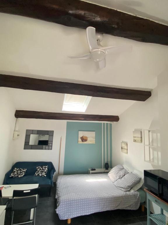 Studio Cosy climatisé 50 mètres de la gare 5 mn du centre 10 mn des plages - 2